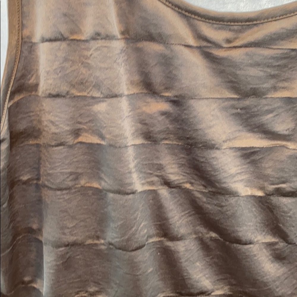 Shirt - Picture 3 of 3